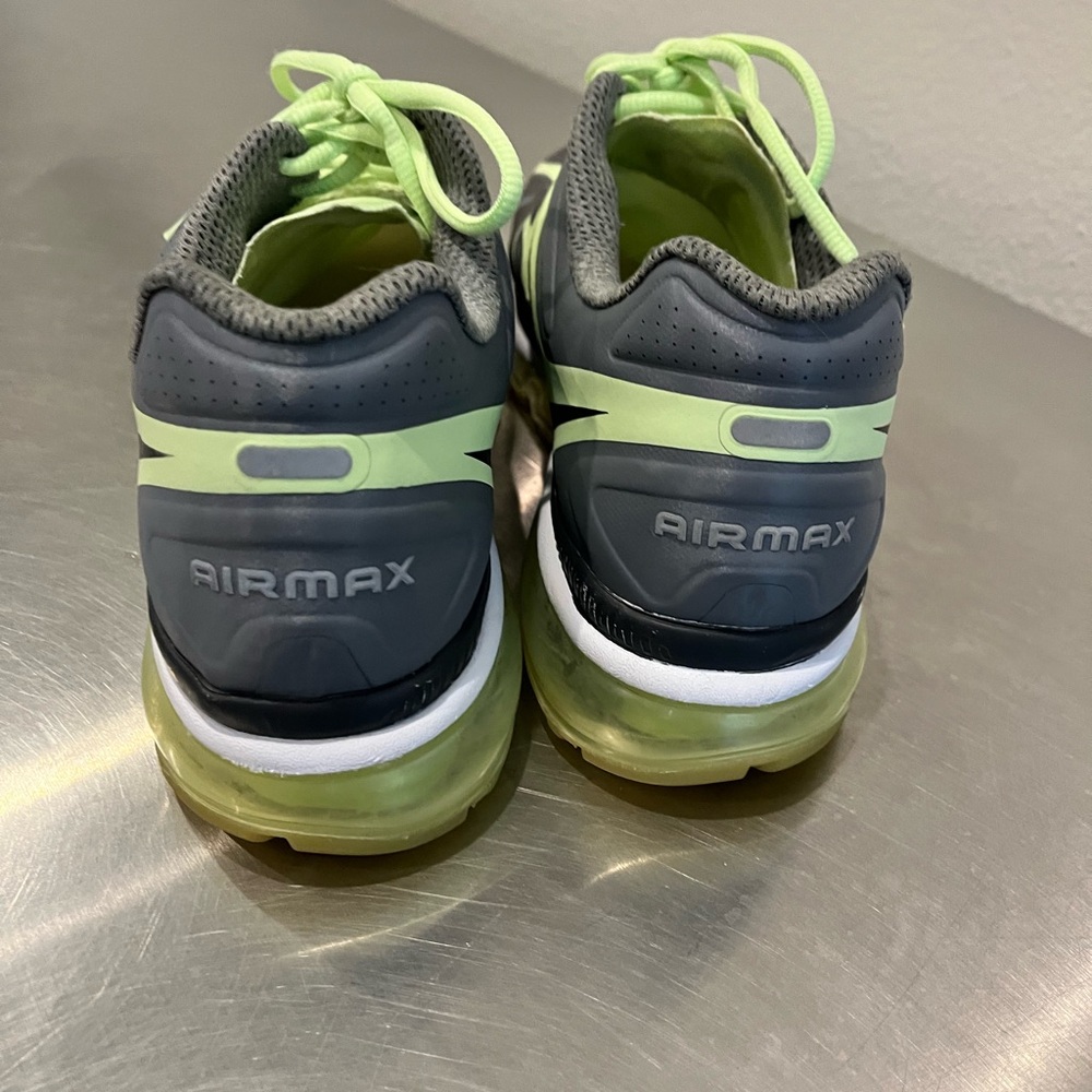 Nike Men's  AirMax FitSole size 12 Yellow/ Green and Gray Athletic Shoes - Picture 2 of 10